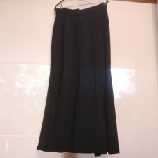 MAESTRO Long Gored Black Ladies Skirt - Size 14