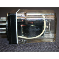 KEYSWITCH KMP3P 3 Pole 230V Relay