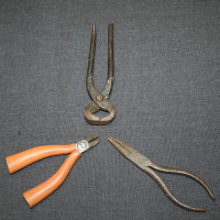 3x Vintage Electrician Tools Pliers and Cutters