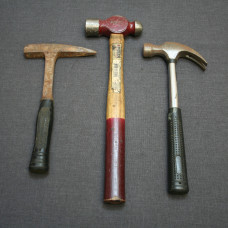 3x Hammers